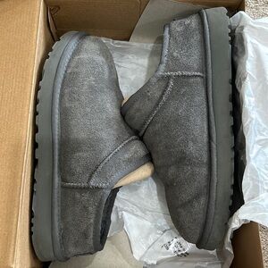 Ugg classic slipper